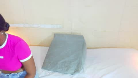 Snapshot of shamira_moore chatting on 06/02/26, 08:44 Catalina online show from 06/02/26, 08:44