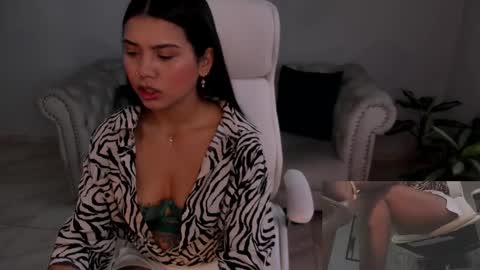 Snapshot of shanabellucy chatting on 02/26/25, 07:16 onlyfans shanabellucy online show from 02/26/25, 07:16