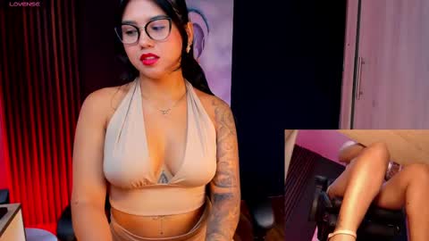 Snapshot of shanabellucy chatting on 10/12/25, 05:12 onlyfans shanabellucy online show from 10/12/25, 05:12