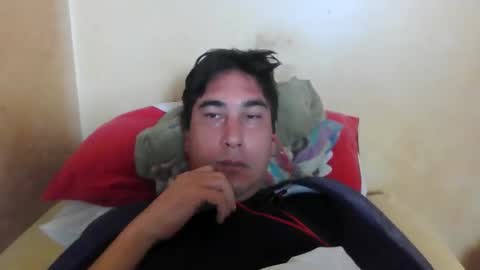 Snapshot of shanan2018 chatting on 05/17/26, 03:26 shanan2018 online show from 05/17/26, 03:26