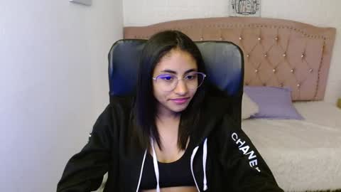 shanelle online show from 01/31/25, 03:09