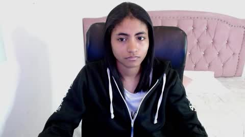 shanelle online show from 10/01/25, 03:12