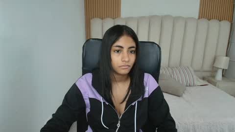 shanelle online show from 04/09/26, 06:19