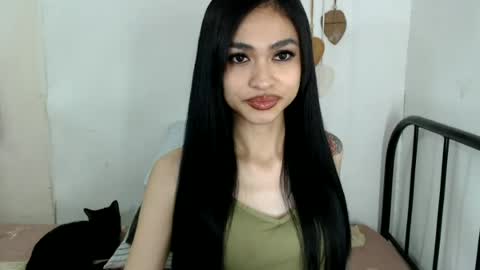 Snapshot of shanegreents chatting on 06/19/26, 12:26 bini aiah online show from 06/19/26, 12:26
