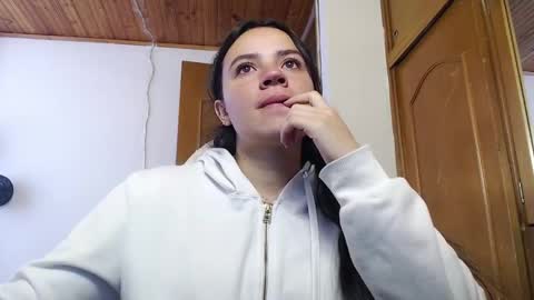 shanel_lozano online show from 10/21/25, 07:14