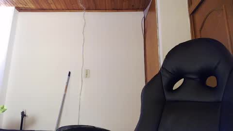 shanel_lozano online show from 04/16/26, 05:58