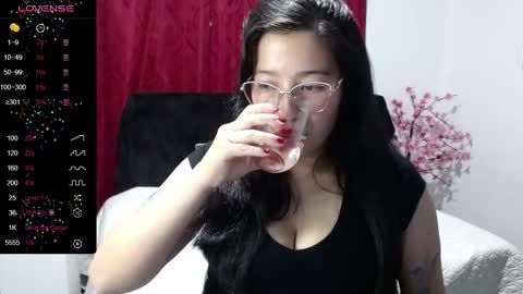 Shanel  online show from 01/14/25, 01:58