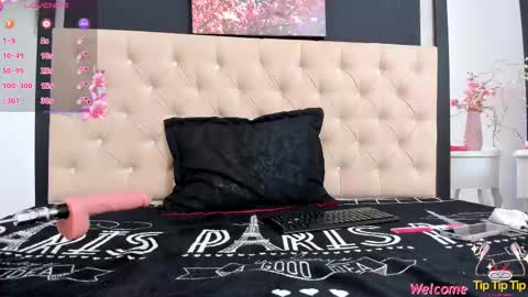 Snapshot of shanelle__ chatting on 02/24/25, 02:58 S H A N E L L E online show from 02/24/25, 02:58
