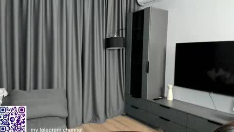 me name is Mia online show from 01/05/26, 06:11