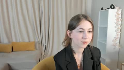 me name is Mia online show from 03/09/26, 07:18