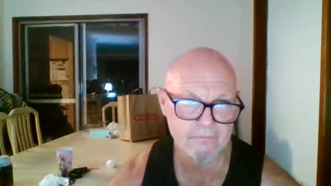 Snapshot of shaneo781570 chatting on 03/29/26, 10:37 shaneo781570 online show from 03/29/26, 10:37
