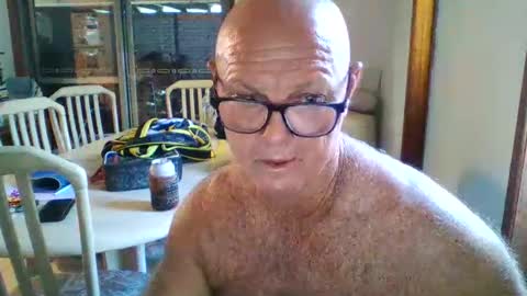Snapshot of shaneo781570 chatting on 04/03/26, 06:44 shaneo781570 online show from 04/03/26, 06:44