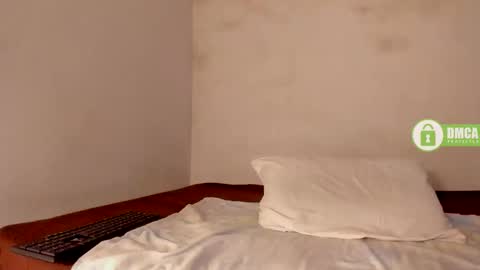 Danna online show from 01/17/26, 04:00