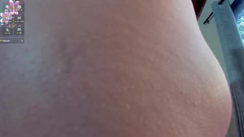 Snapshot of shannakendall chatting on 03/04/26, 02:45 Shana online show from 03/04/26, 02:45