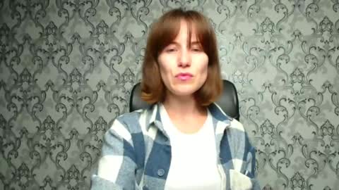 Snapshot of shannen_sweet chatting on 10/21/25, 11:11 Shannen online show from 10/21/25, 11:11