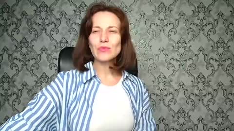 Shannen online show from 11/27/25, 06:10