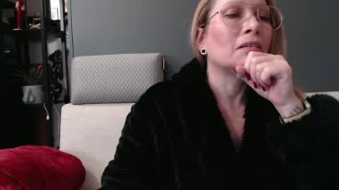 Shannon07 online show from 01/26/25, 03:48