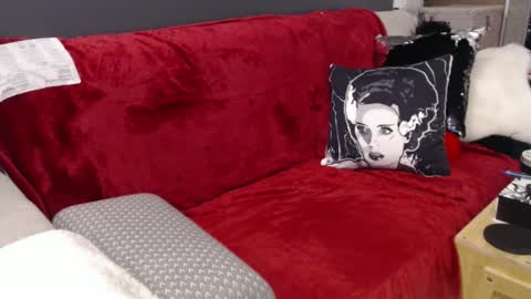 Shannon07 online show from 02/12/25, 01:19