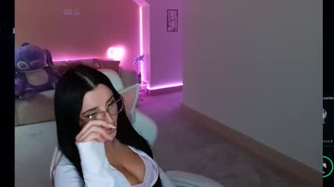 Shanmais online show from 10/14/25, 03:35