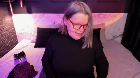 Shannon online show from 11/13/25, 05:06