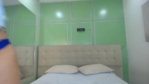 Snapshot of shanon_mature_ chatting on 01/21/25, 10:08 Shanon online show from 01/21/25, 10:08