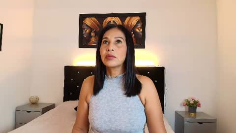 Snapshot of shanon_mature_ chatting on 06/22/26, 07:11 Shanon online show from 06/22/26, 07:11