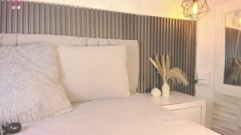 SHANON online show from 10/29/25, 07:15