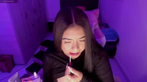 Snapshot of shanonn_diprima_ chatting on 07/18/26, 05:33 Cami Ortiz independent model online show from 07/18/26, 05:33