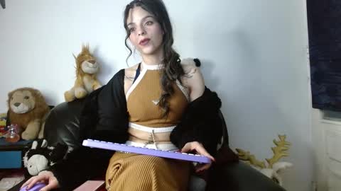 Shantal online show from 03/16/26, 03:27