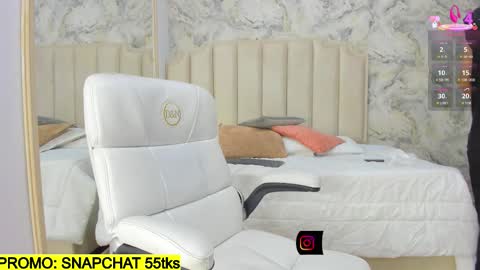 Shantal online show from 02/15/26, 11:08