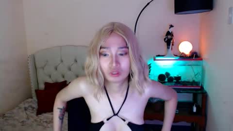 SHANTA FOX  s online show from 02/09/25, 11:25