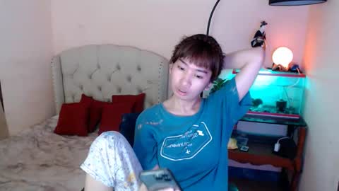 SHANTA FOX  s online show from 02/24/25, 11:43