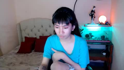 SHANTA FOX  s online show from 03/06/25, 05:24