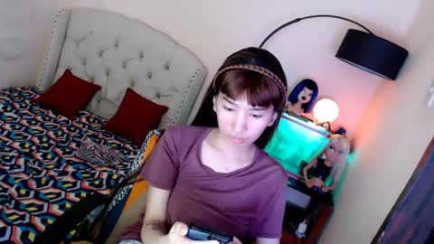 SHANTA FOX  s online show from 10/30/25, 01:01