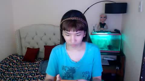 SHANTA FOX  s online show from 01/12/26, 01:38