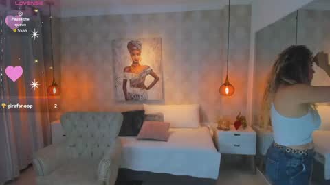 Shantal online show from 04/16/26, 11:11