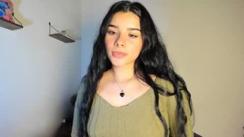 Sara online show from 11/10/25, 03:38