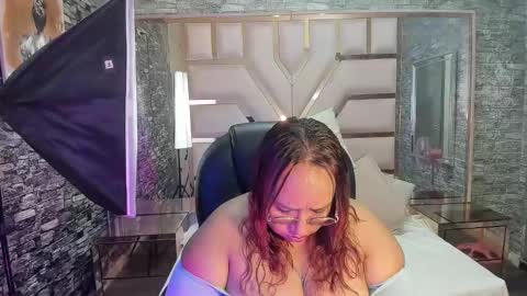 Shara Oz online show from 03/22/26, 02:48