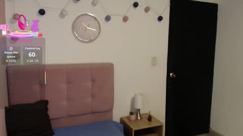 shara_rios online show from 10/30/25, 04:58