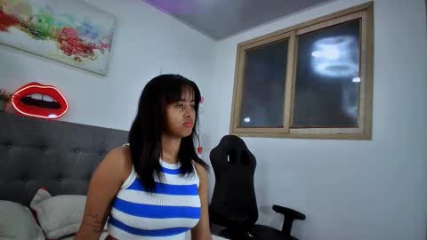 Snapshot of shara_soul chatting on 11/19/25, 03:12 shara_soul online show from 11/19/25, 03:12