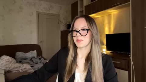 Arina online show from 03/06/26, 08:22