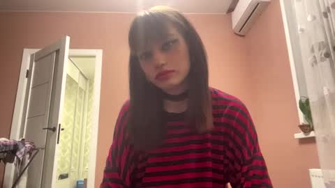 Kira online show from 04/30/26, 05:19