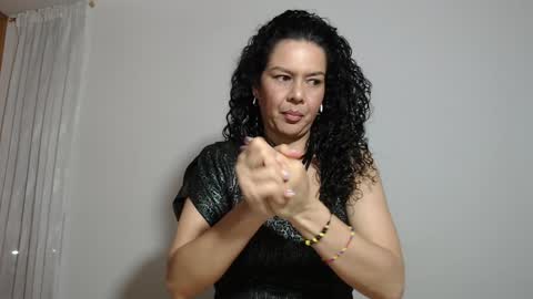 sharickleon11 online show from 12/07/24, 11:34