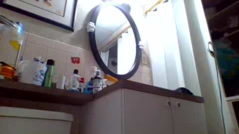 Snapshot of sharko681us chatting on 01/09/25, 05:44 Bill online show from 01/09/25, 05:44