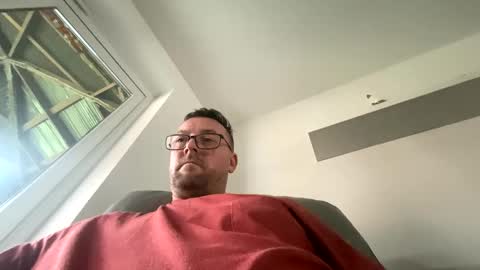 Sharksboy online show from 12/31/24, 08:59