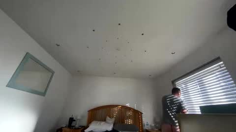 Sharksboy online show from 01/02/25, 01:51