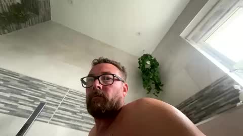 Sharksboy online show from 09/23/25, 04:43