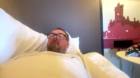 Sharksboy online show from 10/28/25, 03:58