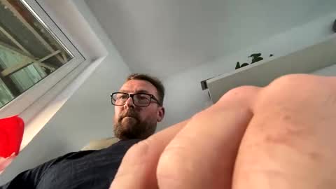 Sharksboy online show from 04/15/26, 06:26