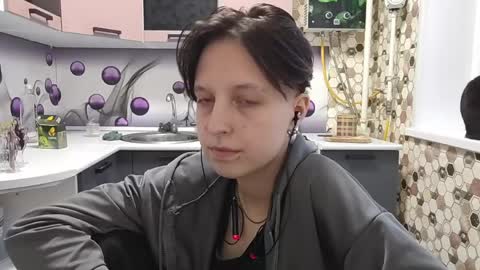 Sara online show from 06/06/26, 05:06